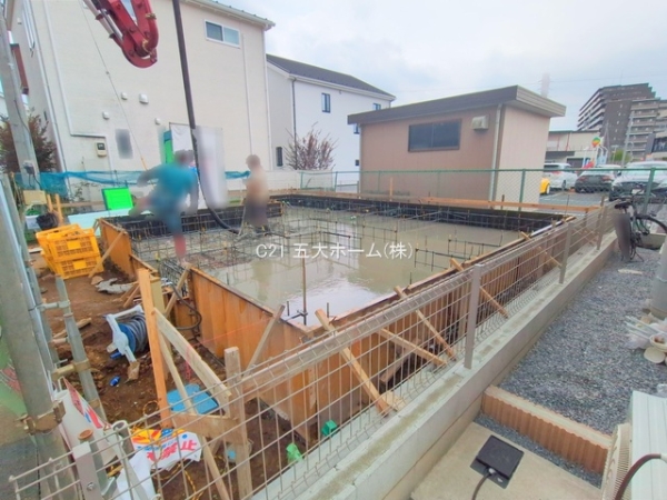 三郷市中央５丁目の新築一戸建