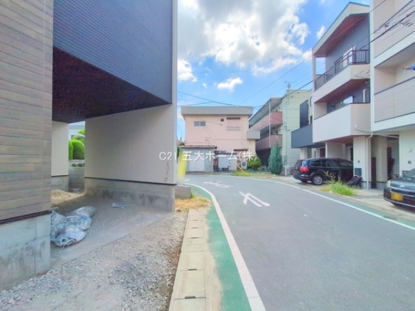 市川市新井１丁目の新築一戸建