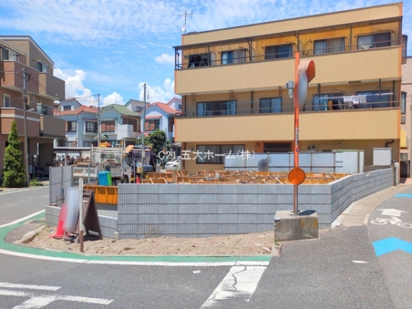 市川市新井１丁目の新築一戸建
