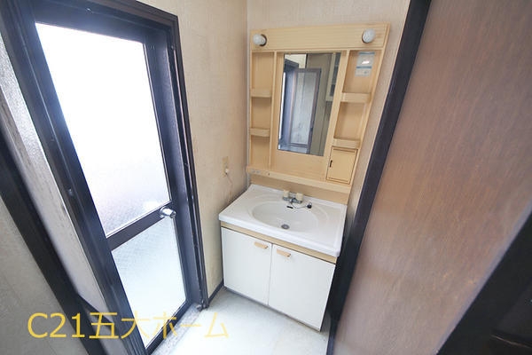 松戸市高塚新田の中古一戸建