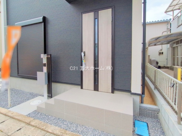 三郷市戸ケ崎１丁目の新築一戸建