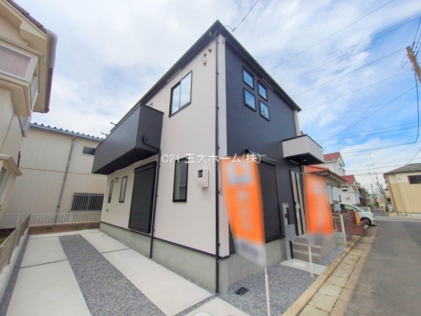 三郷市戸ケ崎１丁目の新築一戸建