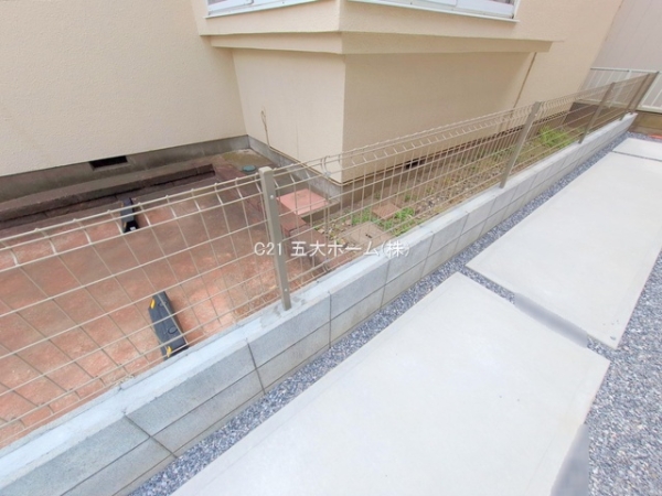 三郷市戸ケ崎１丁目の新築一戸建