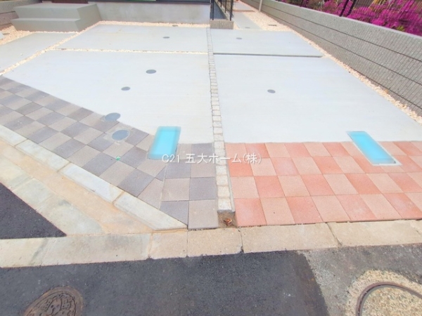 江戸川区鹿骨３丁目の新築一戸建