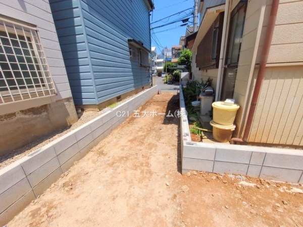江戸川区鹿骨２丁目の新築一戸建