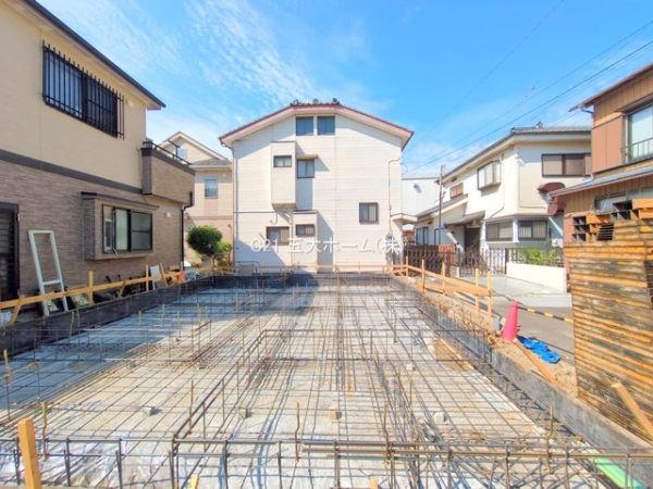 三郷市戸ケ崎１丁目の新築一戸建