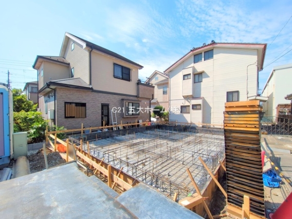 三郷市戸ケ崎１丁目の新築一戸建