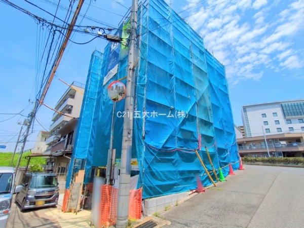 市川市市川２丁目の新築一戸建