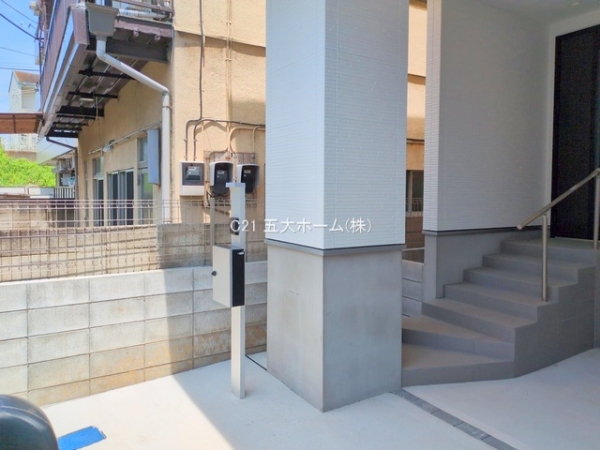 市川市市川２丁目の新築一戸建