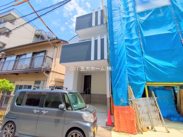 市川市市川２丁目の新築一戸建