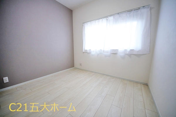 北小金ハイツＡ棟５０２