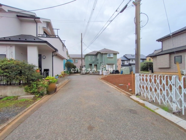 柏市花野井の土地(前面道路含む現地写真)