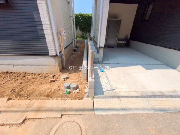市川市南八幡１丁目の新築一戸建