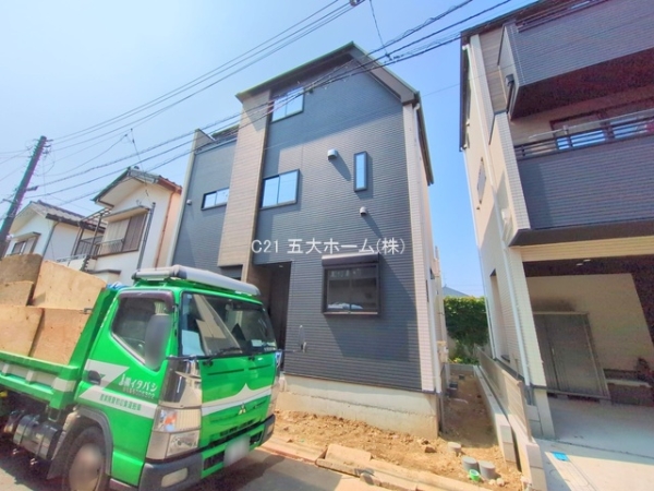 市川市南八幡１丁目の新築一戸建