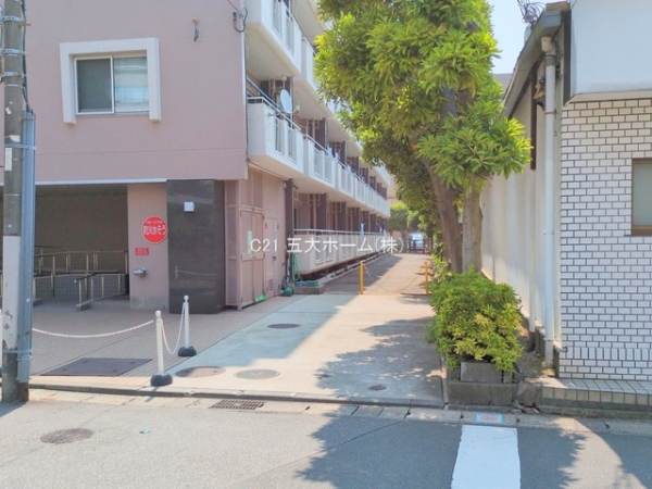 トマス本八幡