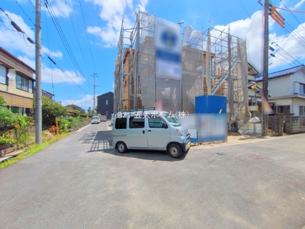 三郷市彦成２丁目の新築一戸建