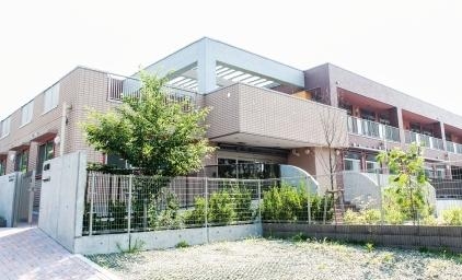 江戸川台グリーンハイツ３号棟(森の葉保育園)
