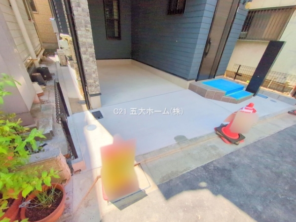 江戸川区松本１丁目の新築一戸建