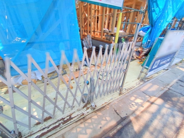 市川市湊新田２丁目の新築一戸建
