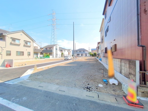 三郷市戸ケ崎３丁目の新築一戸建