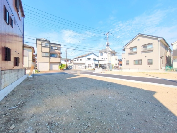 三郷市戸ケ崎３丁目の新築一戸建