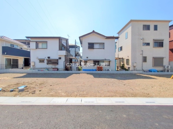 三郷市戸ケ崎３丁目の新築一戸建