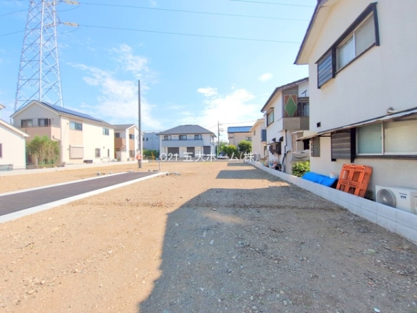 三郷市戸ケ崎３丁目の新築一戸建