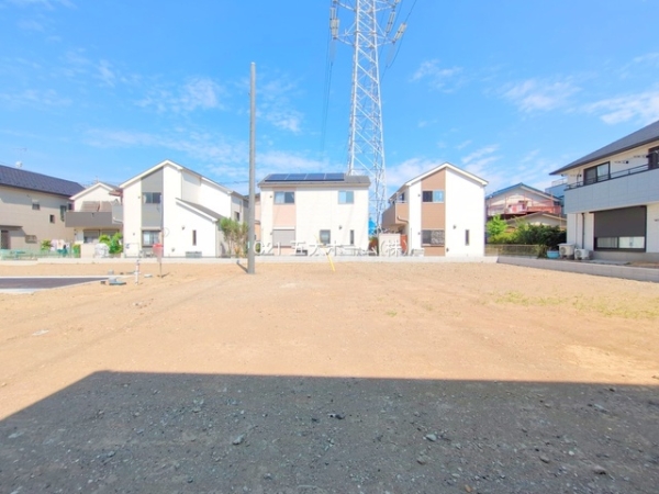 三郷市戸ケ崎３丁目の新築一戸建