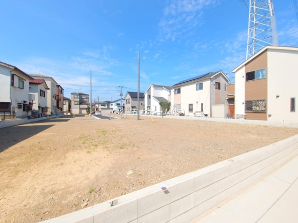 三郷市戸ケ崎３丁目の新築一戸建