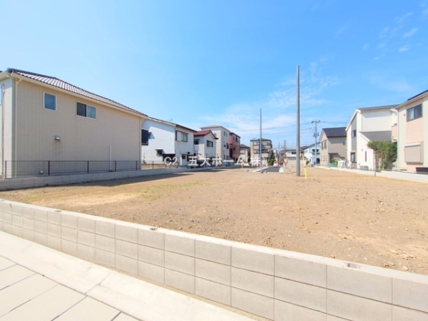 三郷市戸ケ崎３丁目の新築一戸建