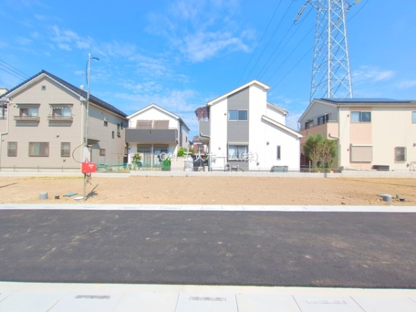 三郷市戸ケ崎３丁目の新築一戸建