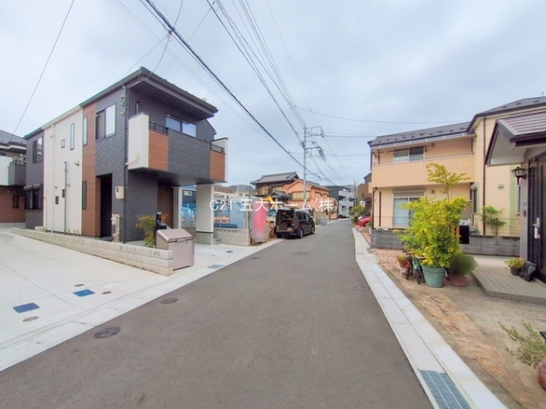 市川市香取１丁目の新築一戸建