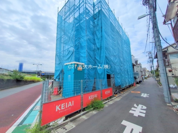江戸川区小松川４丁目の新築一戸建