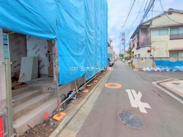 江戸川区小松川４丁目の新築一戸建
