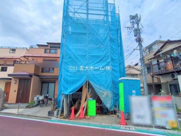 江戸川区小松川４丁目の新築一戸建