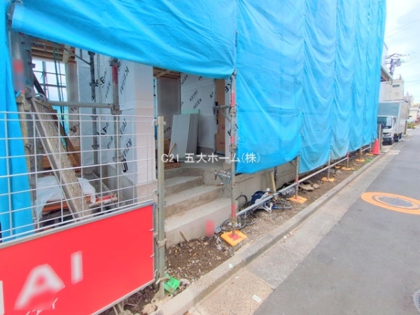 江戸川区小松川４丁目の新築一戸建