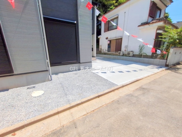 市川市曽谷４丁目の新築一戸建