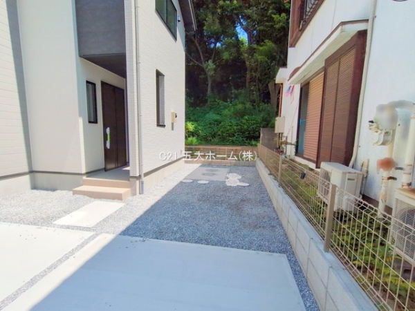 市川市曽谷４丁目の新築一戸建