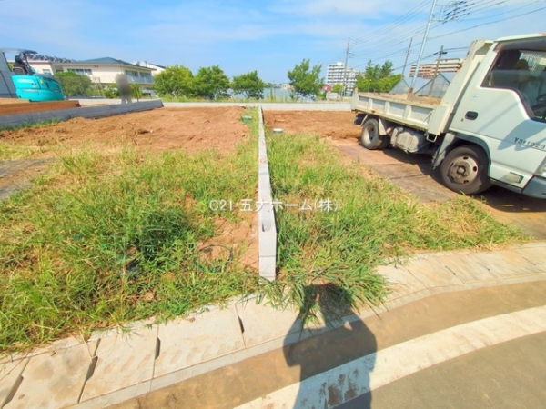 市川市奉免町の新築一戸建