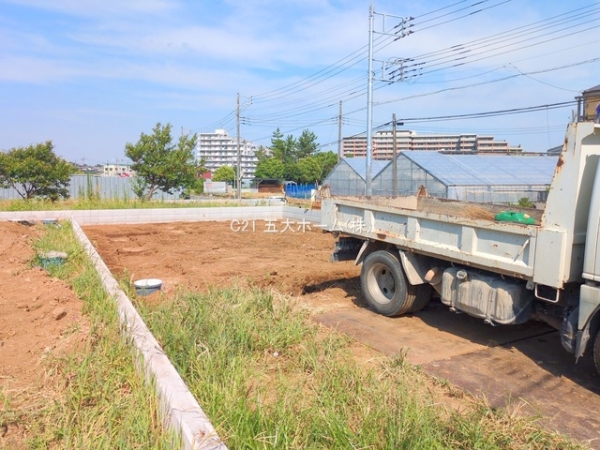 市川市奉免町の新築一戸建