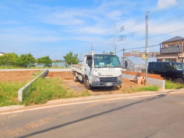 市川市奉免町の新築一戸建