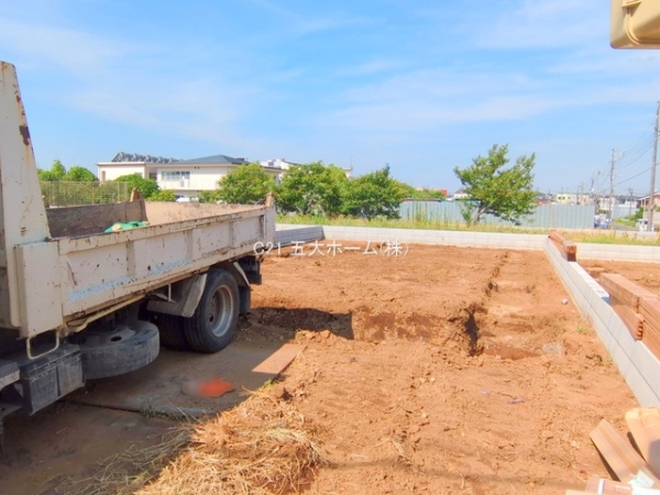市川市奉免町の新築一戸建