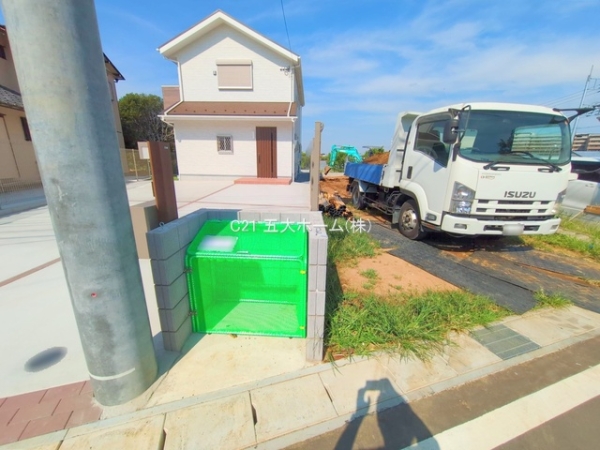 市川市奉免町の新築一戸建