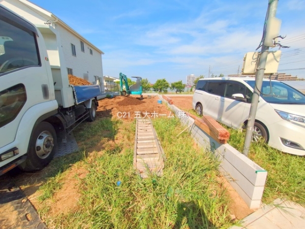 市川市奉免町の新築一戸建