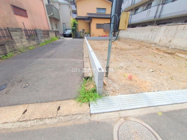 市川市日之出の新築一戸建
