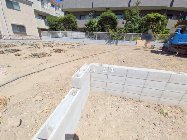 市川市福栄１丁目の新築一戸建