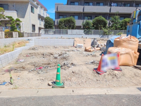 市川市福栄１丁目の新築一戸建