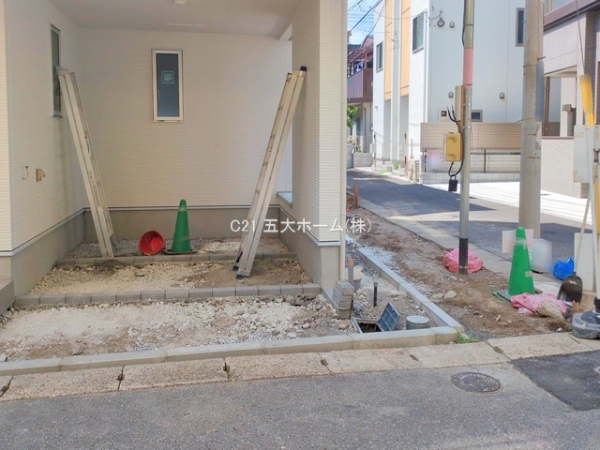 市川市市川２丁目の新築一戸建