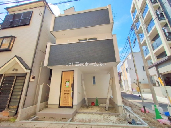 市川市市川２丁目の新築一戸建