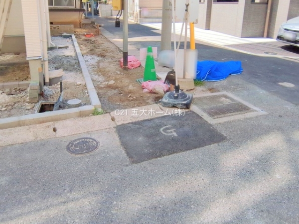 市川市市川２丁目の新築一戸建